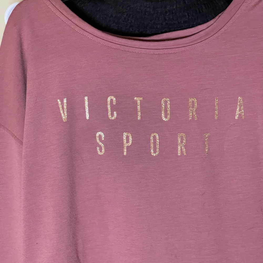 Women’s lg Victoria Sport Pink Sweatshirt and leggings set